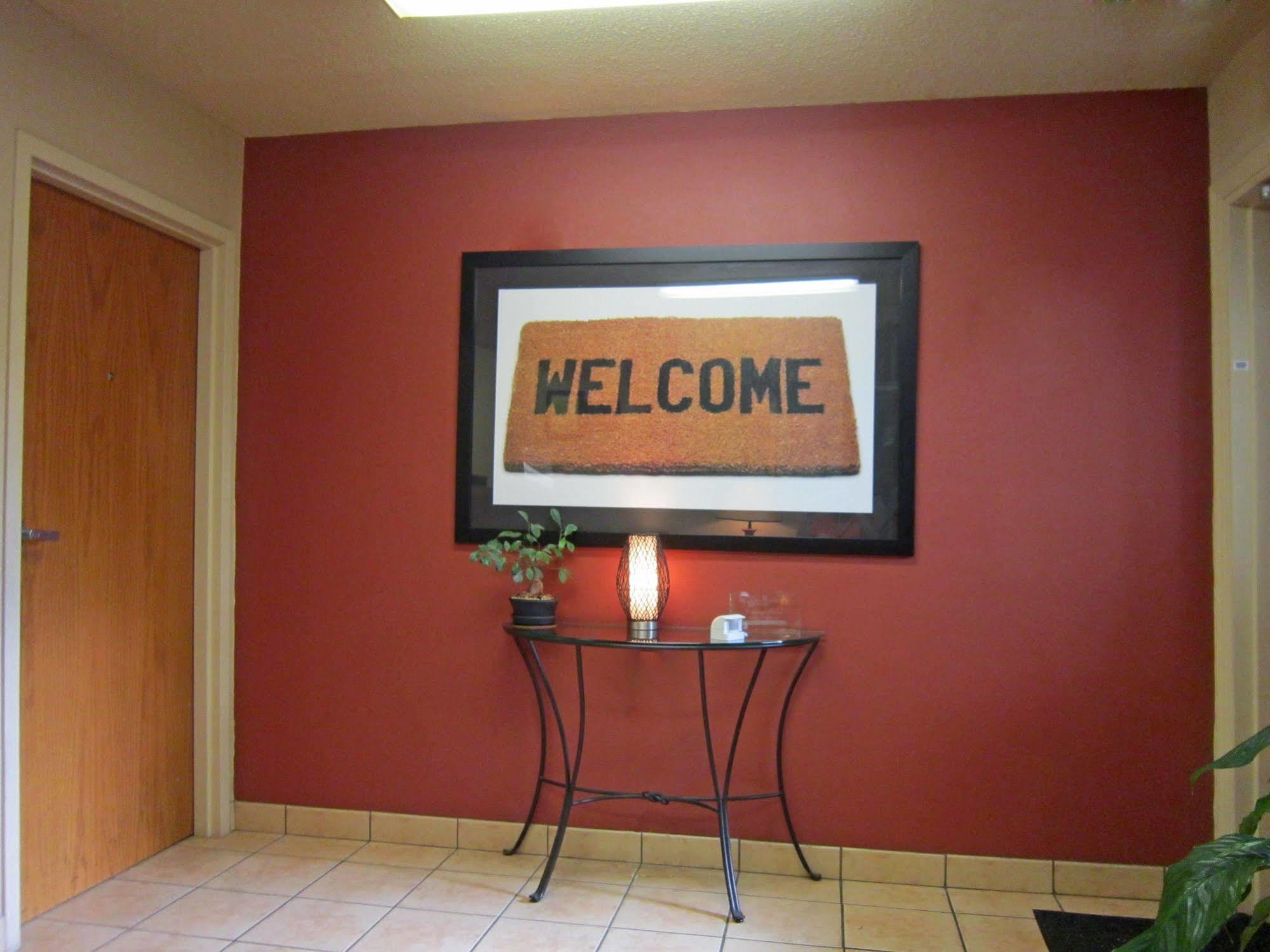 Hometowne Studios By Red Roof Orlando - Ucf Area Alafaya Exterior foto